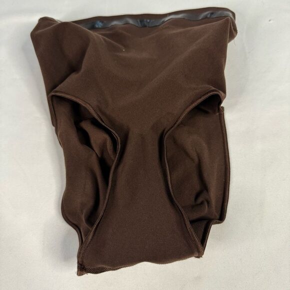 NWOB Skims Size S/M Cocoa Brown Seamless Sculpt Mid Waist Brief Shapewear Kim K - Picture 5 of 8